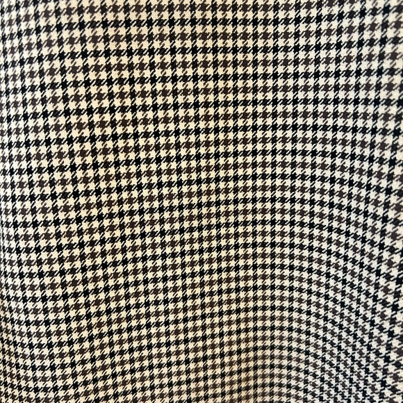 Contempaire/Simon’s sleeveless top - Picture 2 of 5